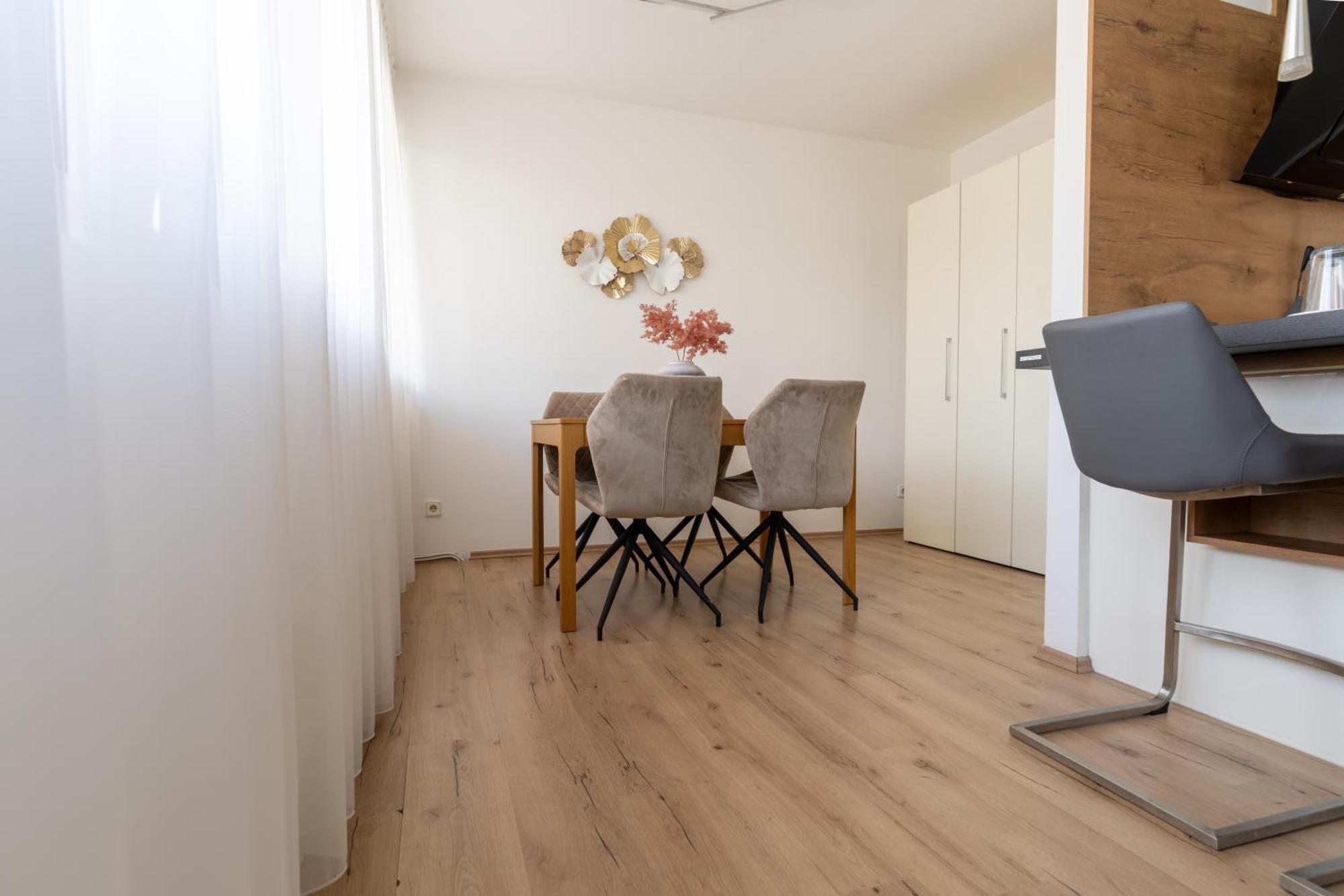Apartment Klagenfurt Center With Free Parking - Ring41 Клагенфурте Экстерьер фото